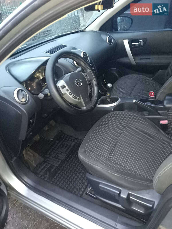 Позашляховик / Кросовер Nissan Qashqai 2008 в Хмельницькому