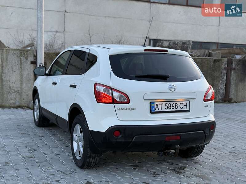 Внедорожник / Кроссовер Nissan Qashqai 2013 в Тернополе