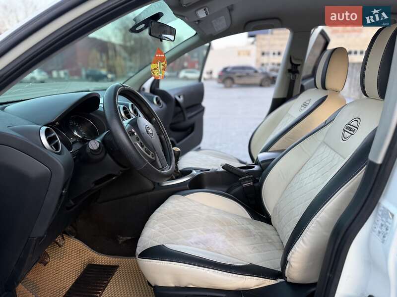 Внедорожник / Кроссовер Nissan Qashqai 2013 в Тернополе