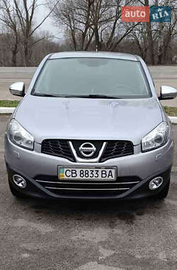 Внедорожник / Кроссовер Nissan Qashqai 2013 в Чернигове