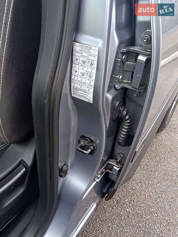 Внедорожник / Кроссовер Nissan Qashqai 2013 в Чернигове