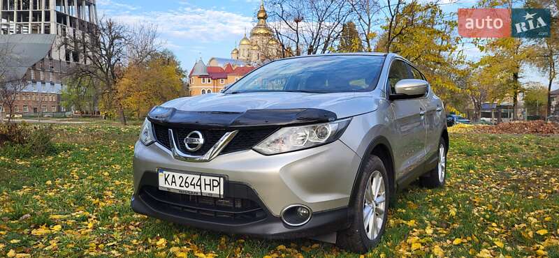 Внедорожник / Кроссовер Nissan Qashqai 2014 в Черкассах