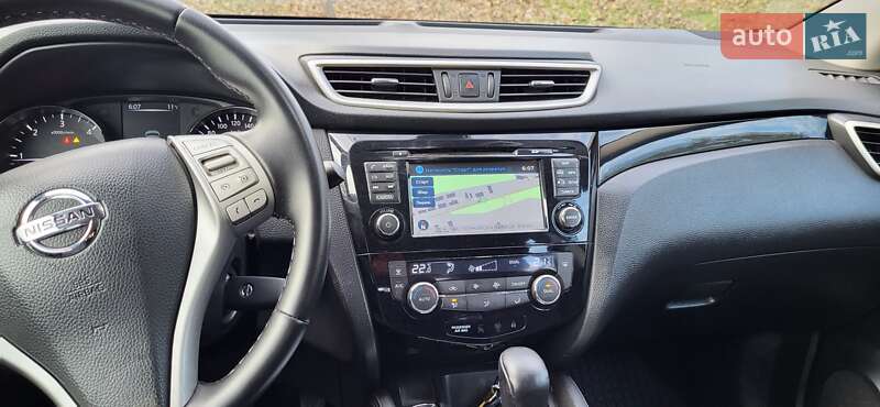 Внедорожник / Кроссовер Nissan Qashqai 2014 в Черкассах