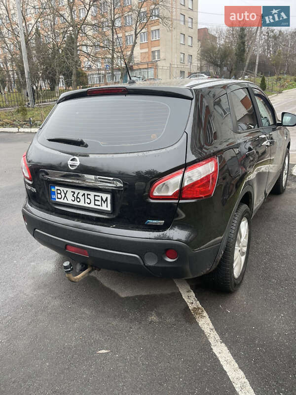 Внедорожник / Кроссовер Nissan Qashqai 2012 в Хмельницком