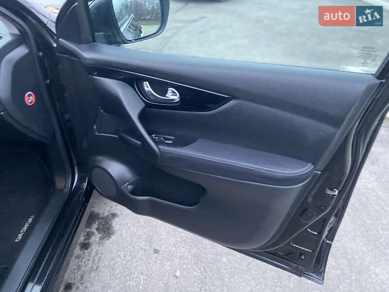 Позашляховик / Кросовер Nissan Qashqai 2014 в Новоархангельську фото 25 Позашляховик / Кросовер Nissan Qashqai 2014 в Новоархангельську