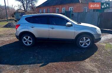 Позашляховик / Кросовер Nissan Qashqai 2008 в Зміїві