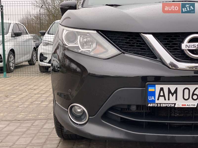 Внедорожник / Кроссовер Nissan Qashqai 2016 в Бердичеве