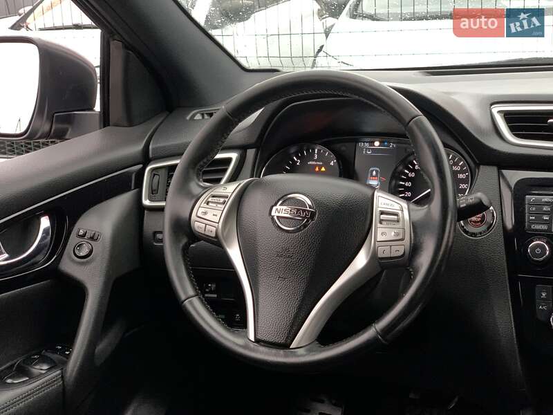 Внедорожник / Кроссовер Nissan Qashqai 2016 в Бердичеве