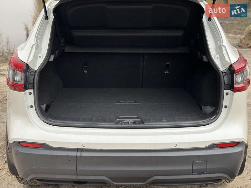 Позашляховик / Кросовер Nissan Qashqai 2018 в Києві