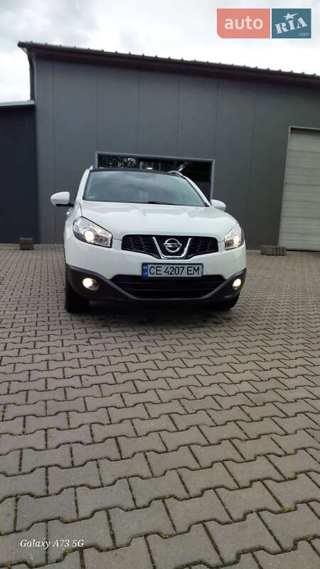 Позашляховик / Кросовер Nissan Qashqai 2012 в Чернівцях фото 18 Позашляховик / Кросовер Nissan Qashqai 2012 в Чернівцях