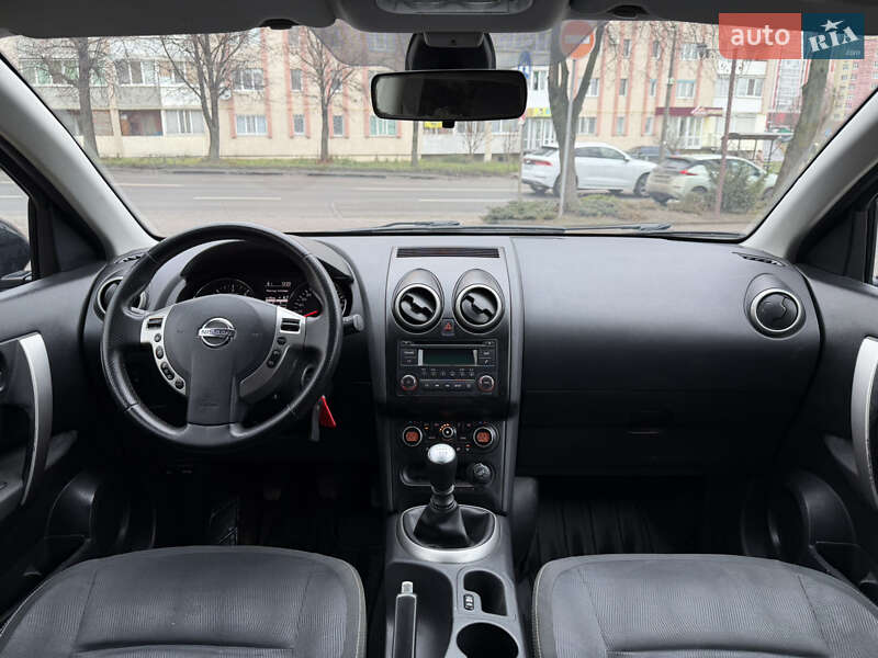 Внедорожник / Кроссовер Nissan Qashqai 2010 в Ровно