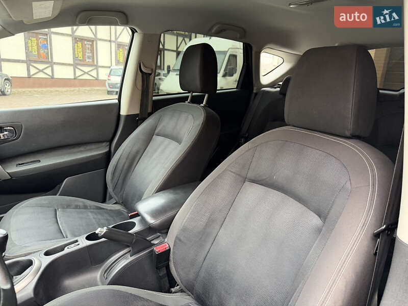 Внедорожник / Кроссовер Nissan Qashqai 2010 в Ровно