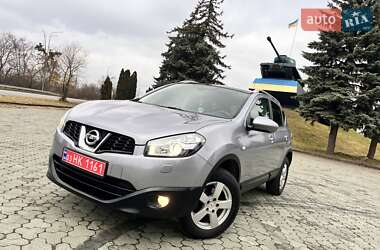 Внедорожник / Кроссовер Nissan Qashqai 2013 в Дубно