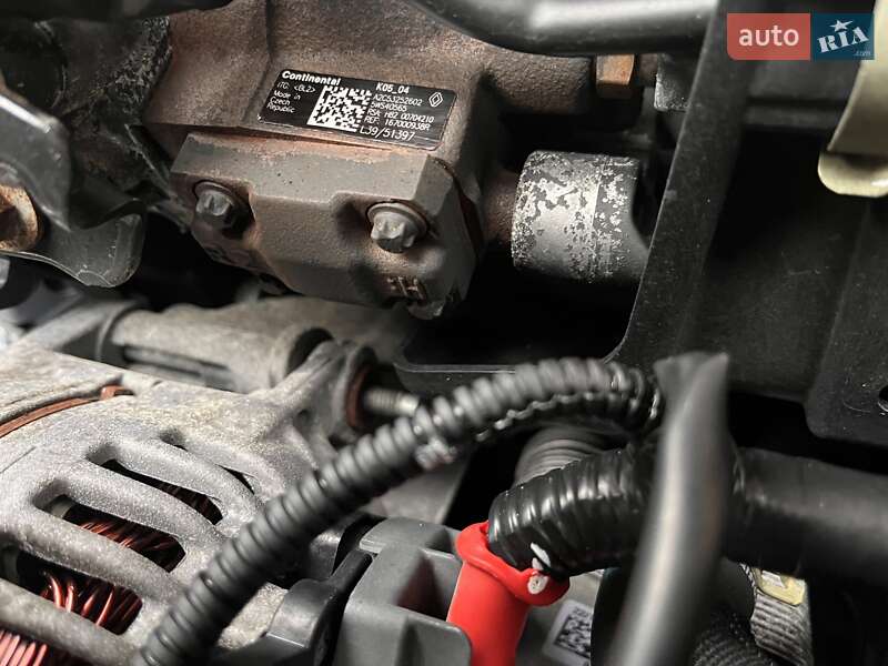 Внедорожник / Кроссовер Nissan Qashqai 2013 в Дубно