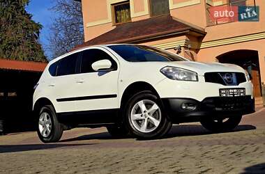 Позашляховик / Кросовер Nissan Qashqai 2012 в Мукачевому