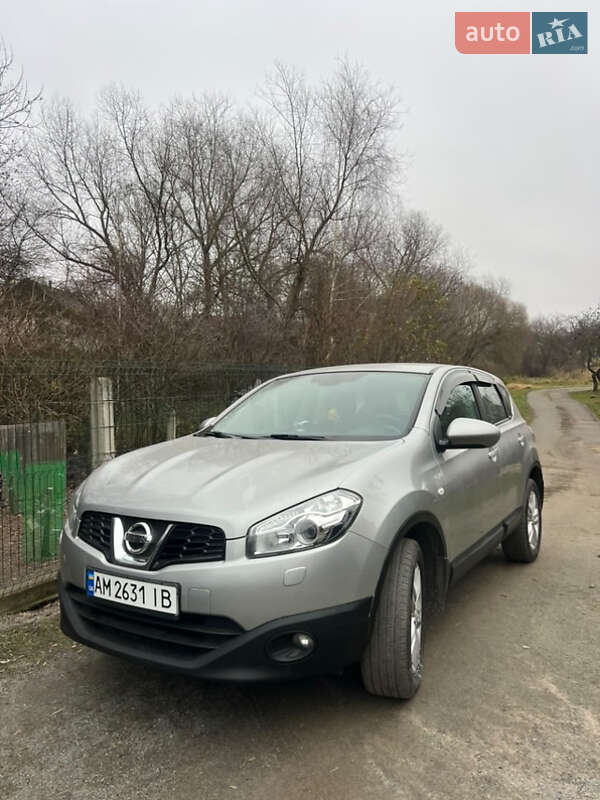 Внедорожник / Кроссовер Nissan Qashqai 2011 в Звягеле фото Внедорожник / Кроссовер Nissan Qashqai 2011 в Звягеле