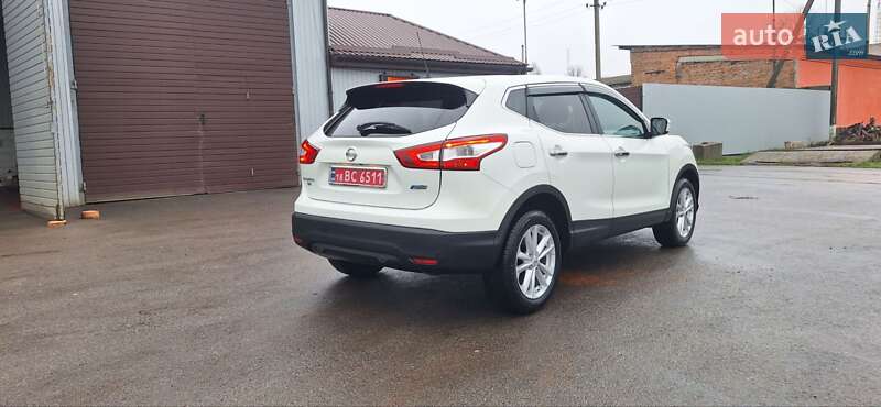 Внедорожник / Кроссовер Nissan Qashqai 2015 в Новоархангельске фото 6 Внедорожник / Кроссовер Nissan Qashqai 2015 в Новоархангельске