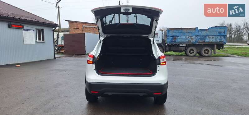 Внедорожник / Кроссовер Nissan Qashqai 2015 в Новоархангельске фото 20 Внедорожник / Кроссовер Nissan Qashqai 2015 в Новоархангельске