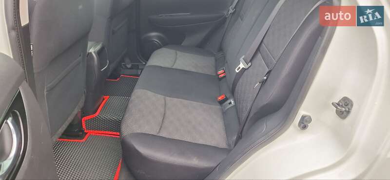 Внедорожник / Кроссовер Nissan Qashqai 2015 в Новоархангельске фото 55 Внедорожник / Кроссовер Nissan Qashqai 2015 в Новоархангельске