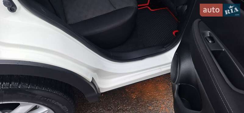 Внедорожник / Кроссовер Nissan Qashqai 2015 в Новоархангельске фото 88 Внедорожник / Кроссовер Nissan Qashqai 2015 в Новоархангельске