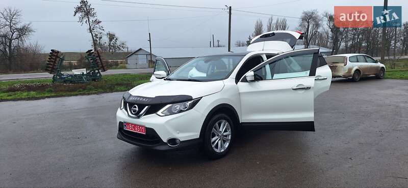 Внедорожник / Кроссовер Nissan Qashqai 2015 в Новоархангельске фото 99 Внедорожник / Кроссовер Nissan Qashqai 2015 в Новоархангельске