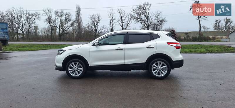 Внедорожник / Кроссовер Nissan Qashqai 2015 в Новоархангельске фото 126 Внедорожник / Кроссовер Nissan Qashqai 2015 в Новоархангельске