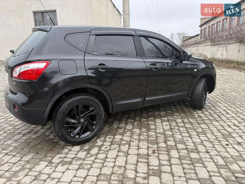 Внедорожник / Кроссовер Nissan Qashqai 2011 в Борщеве