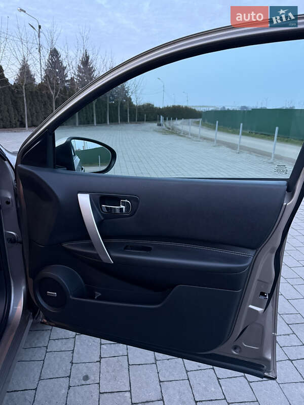 Внедорожник / Кроссовер Nissan Qashqai 2012 в Львове