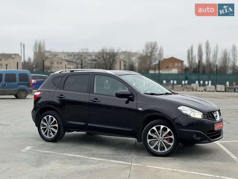 Внедорожник / Кроссовер Nissan Qashqai 2013 в Вознесенске фото 4 Внедорожник / Кроссовер Nissan Qashqai 2013 в Вознесенске