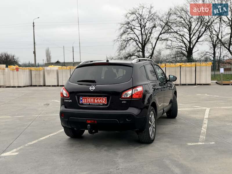 Внедорожник / Кроссовер Nissan Qashqai 2013 в Вознесенске фото 11 Внедорожник / Кроссовер Nissan Qashqai 2013 в Вознесенске