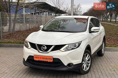 Внедорожник / Кроссовер Nissan Qashqai 2017 в Днепре