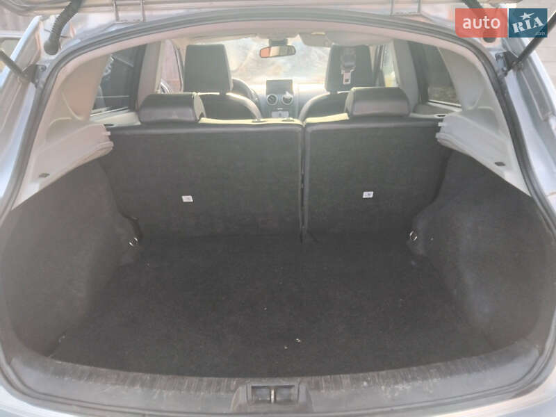 Внедорожник / Кроссовер Nissan Qashqai 2008 в Дубровице