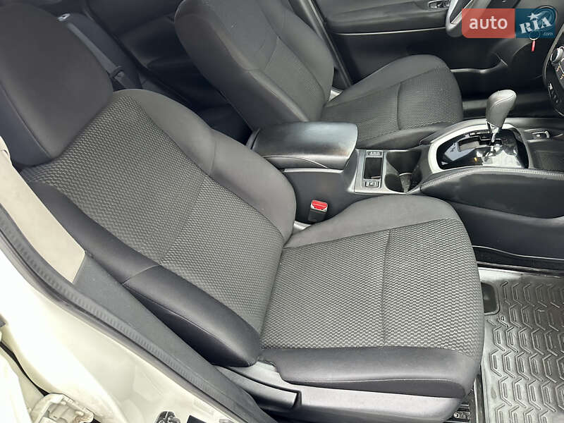 Позашляховик / Кросовер Nissan Qashqai 2017 в Києві фото 35 Позашляховик / Кросовер Nissan Qashqai 2017 в Києві