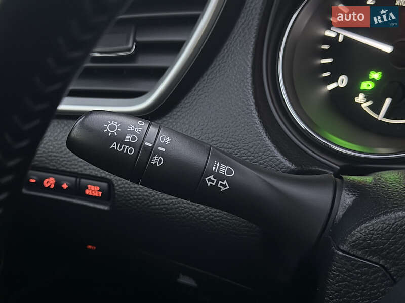 Позашляховик / Кросовер Nissan Qashqai 2015 в Трускавці фото 49 Позашляховик / Кросовер Nissan Qashqai 2015 в Трускавці