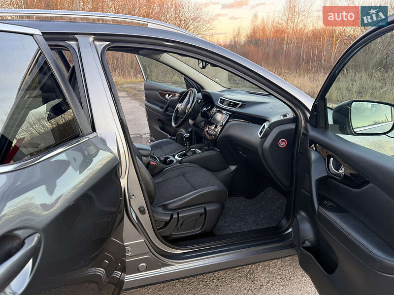 Позашляховик / Кросовер Nissan Qashqai 2015 в Трускавці фото 62 Позашляховик / Кросовер Nissan Qashqai 2015 в Трускавці