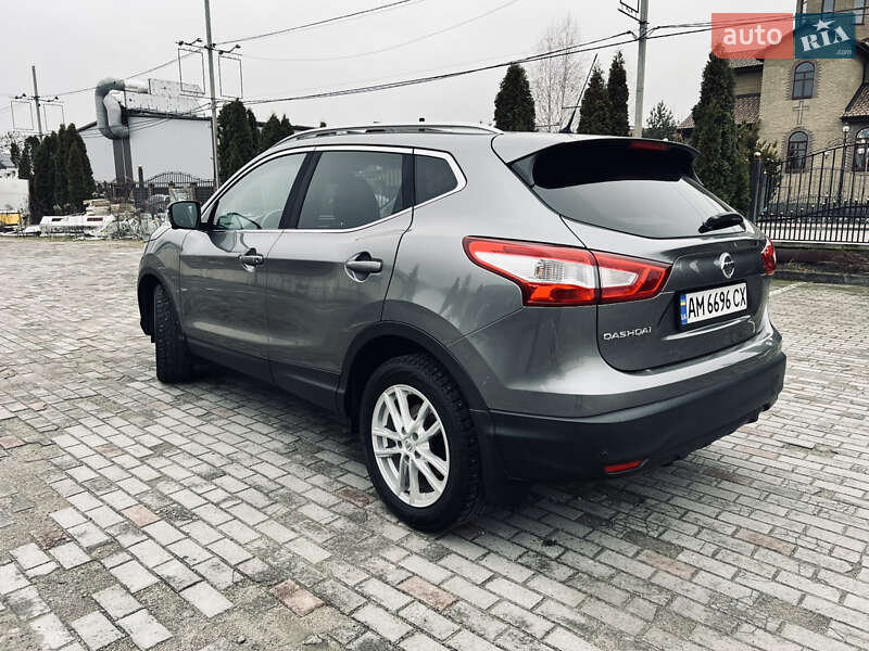 Позашляховик / Кросовер Nissan Qashqai 2016 в Житомирі фото 3 Позашляховик / Кросовер Nissan Qashqai 2016 в Житомирі