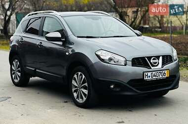 Позашляховик / Кросовер Nissan Qashqai 2011 в Звягелі