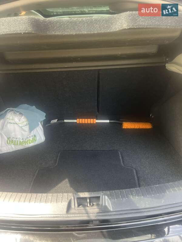 Внедорожник / Кроссовер Nissan Qashqai 2011 в Львове фото 3 Внедорожник / Кроссовер Nissan Qashqai 2011 в Львове