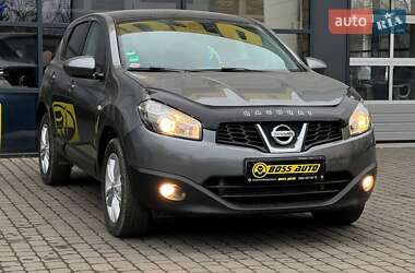 Внедорожник / Кроссовер Nissan Qashqai 2011 в Ивано-Франковске