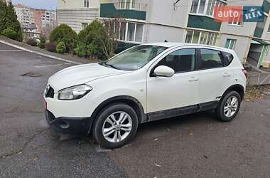 Внедорожник / Кроссовер Nissan Qashqai 2012 в Ровно