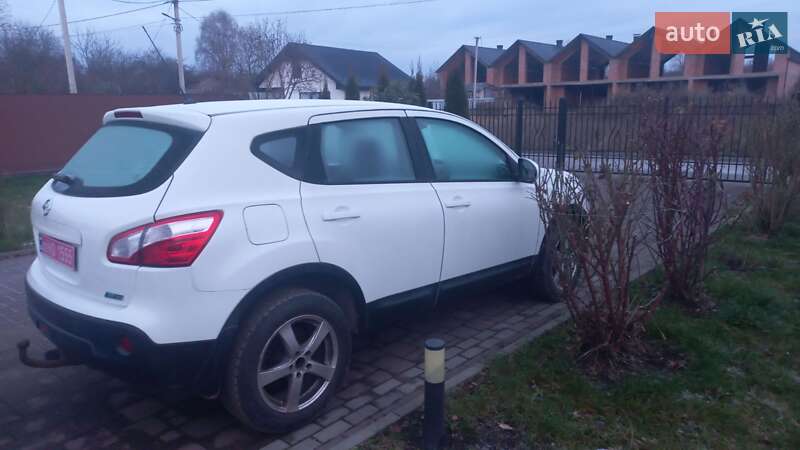 Внедорожник / Кроссовер Nissan Qashqai 2012 в Нововолынске