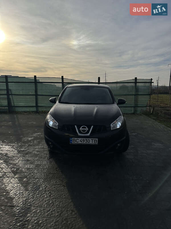 Внедорожник / Кроссовер Nissan Qashqai 2011 в Львове