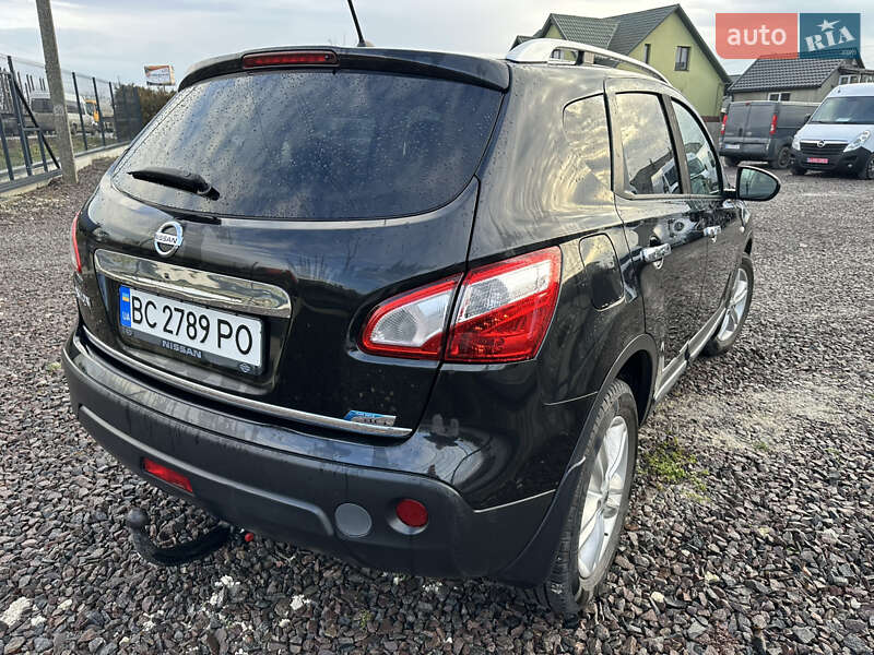 Позашляховик / Кросовер Nissan Qashqai 2011 в Радехові