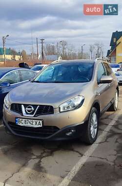Внедорожник / Кроссовер Nissan Qashqai 2010 в Дрогобыче