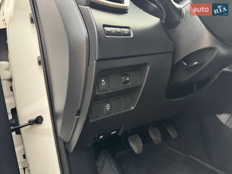 Внедорожник / Кроссовер Nissan Qashqai 2015 в Ивано-Франковске фото 41 Внедорожник / Кроссовер Nissan Qashqai 2015 в Ивано-Франковске