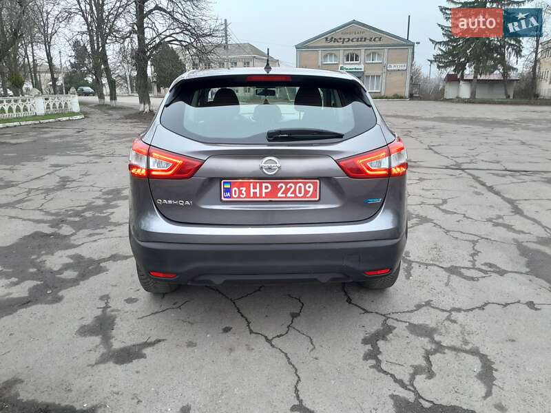 Внедорожник / Кроссовер Nissan Qashqai 2014 в Новоархангельске
