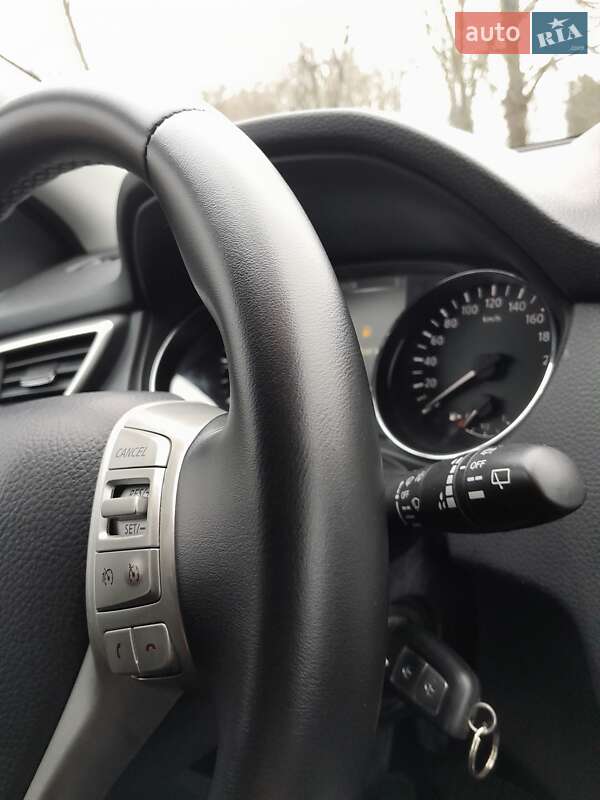 Внедорожник / Кроссовер Nissan Qashqai 2014 в Новоархангельске