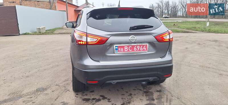 Позашляховик / Кросовер Nissan Qashqai 2016 в Новоархангельську