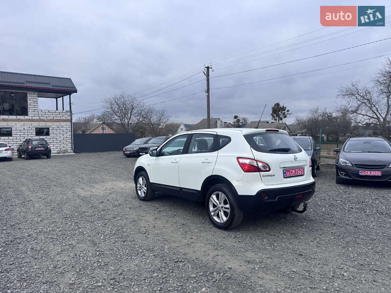 Внедорожник / Кроссовер Nissan Qashqai 2013 в Звенигородке