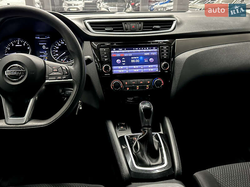 Внедорожник / Кроссовер Nissan Qashqai 2018 в Харькове